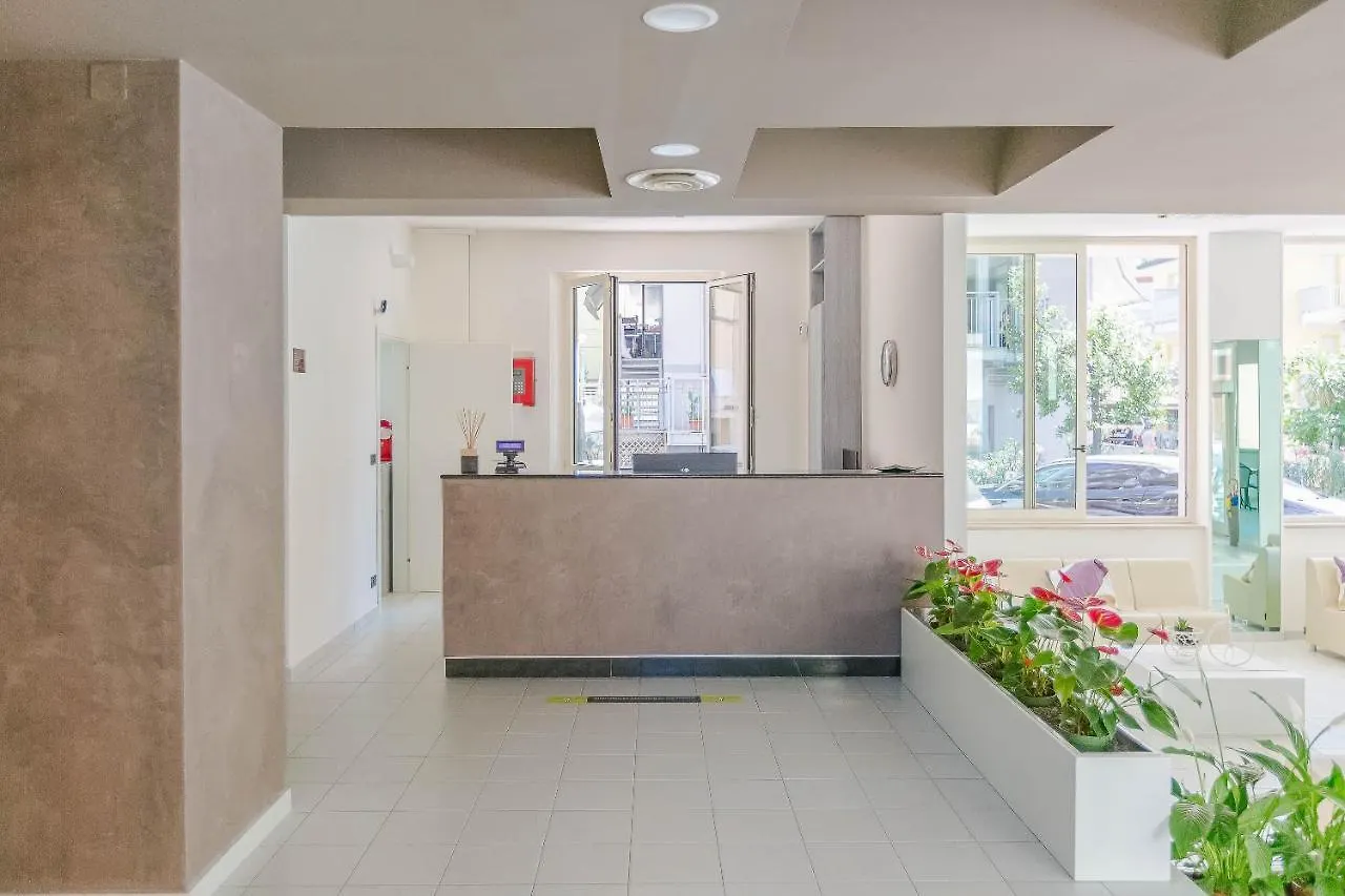 Hotel Confort Rimini 3*,